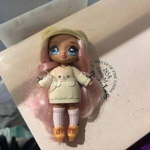 Na! Na! Na! Mini Suprise Series Dolls